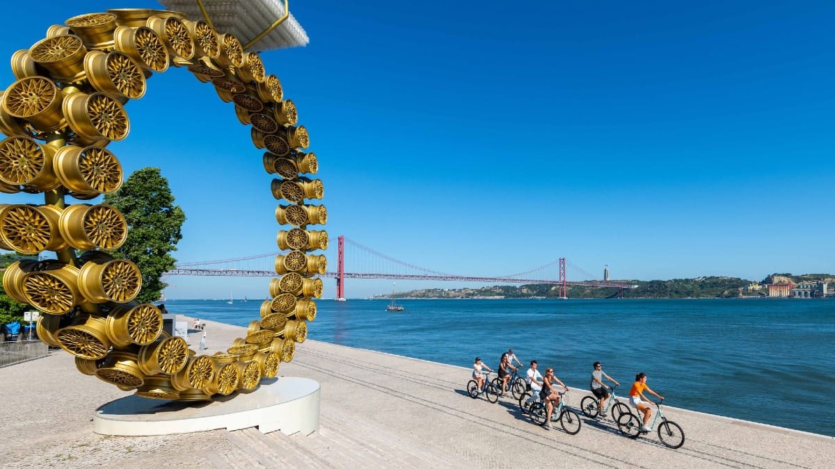 esI9 lisbon to belem bike tour guided experience