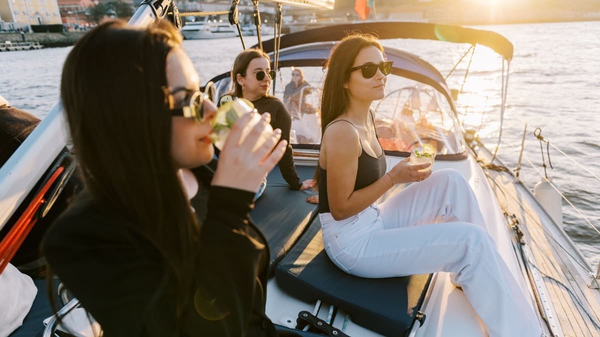 Douro River Cruise with 4 Wine Tastings in Porto