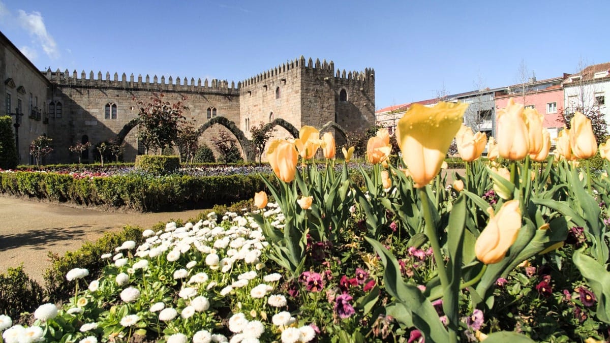 Palais épiscopal de Braga, résidence historique des archevêques, visité lors d'un tour de Braga et Guimarães depuis Porto avec Cooltour Oporto