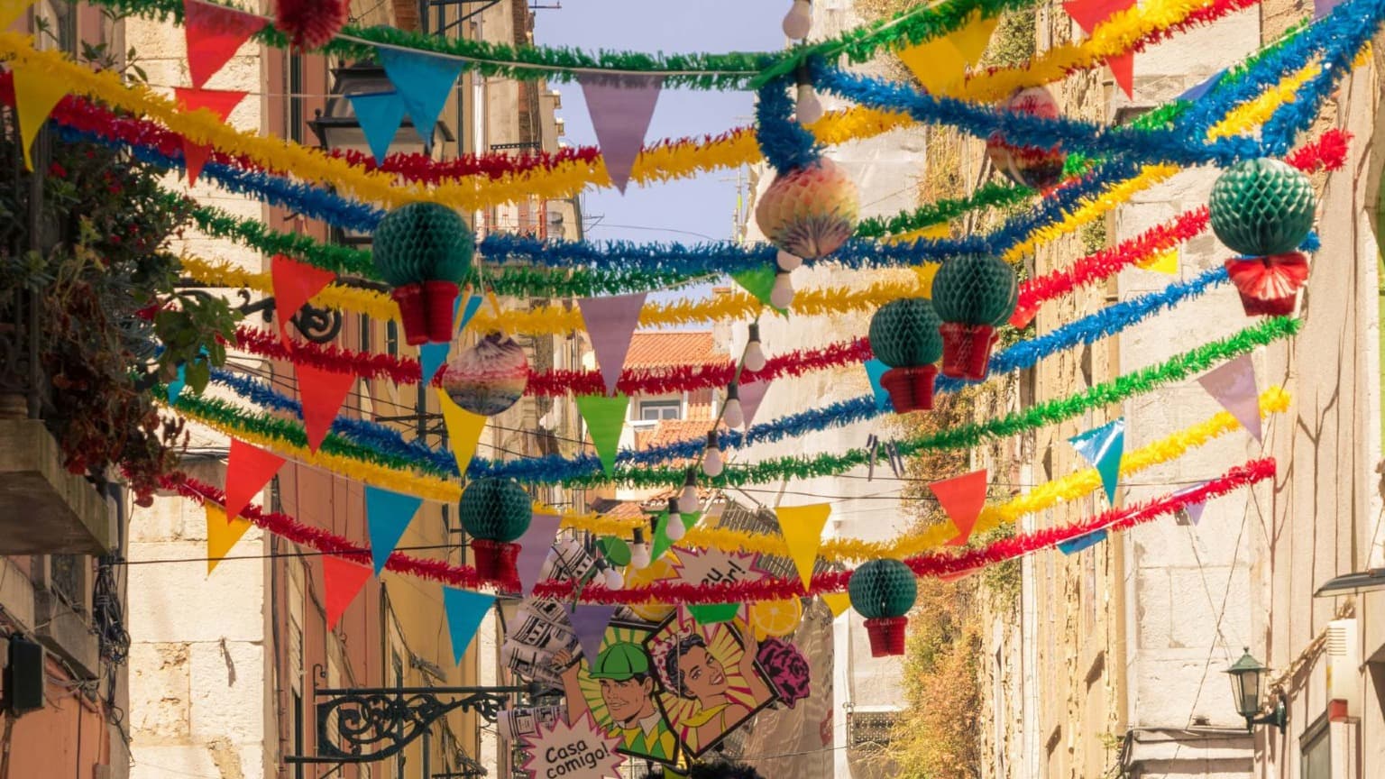 Festas de Santo António à Lisbonne : Histoire, Défilés et Fêtes Populaires