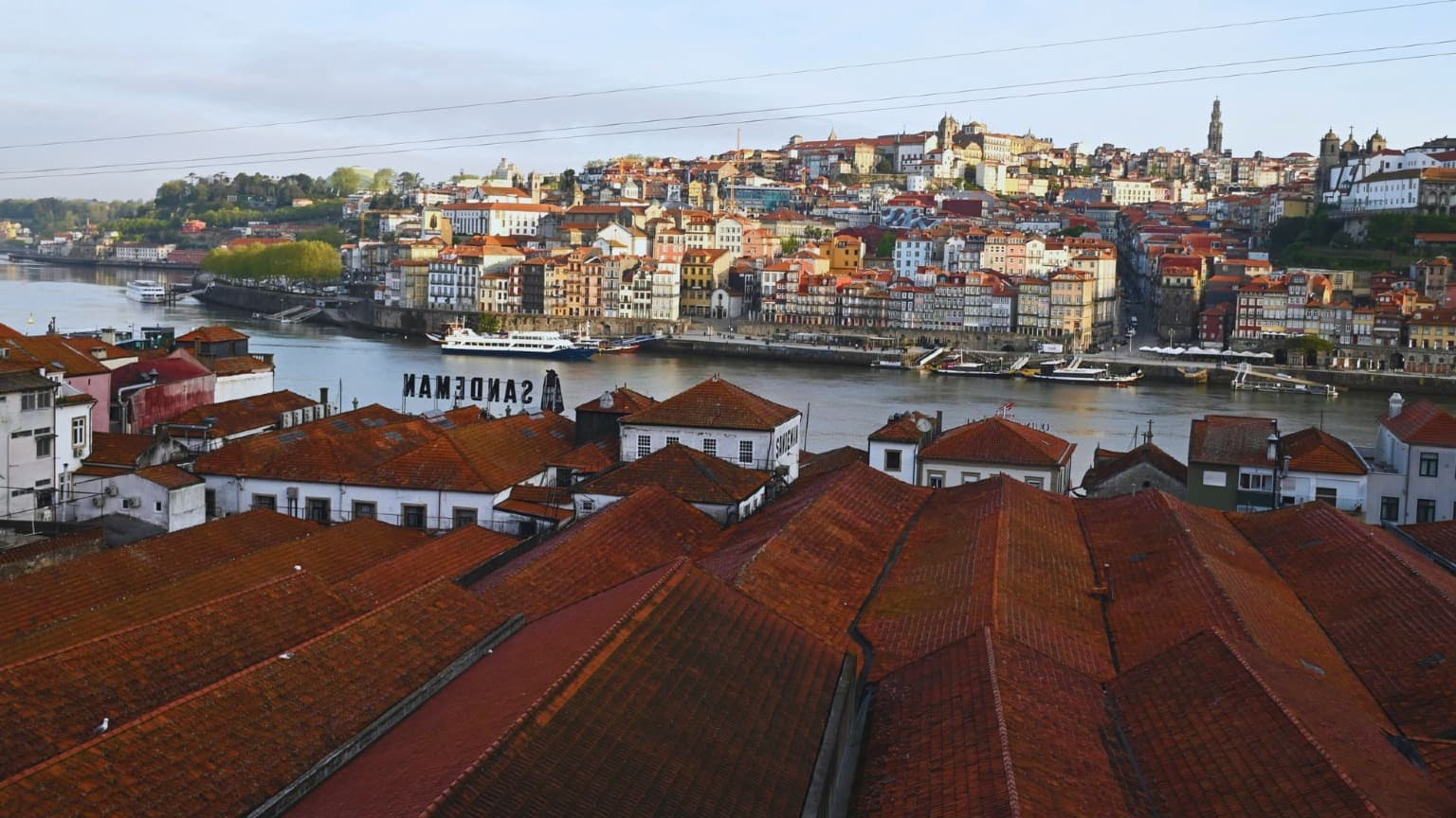 Image of Port Wine Cellars in Vila Nova de Gaia