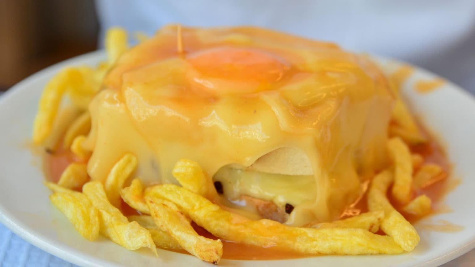 Francesinha: el bocadillo más famoso de Oporto