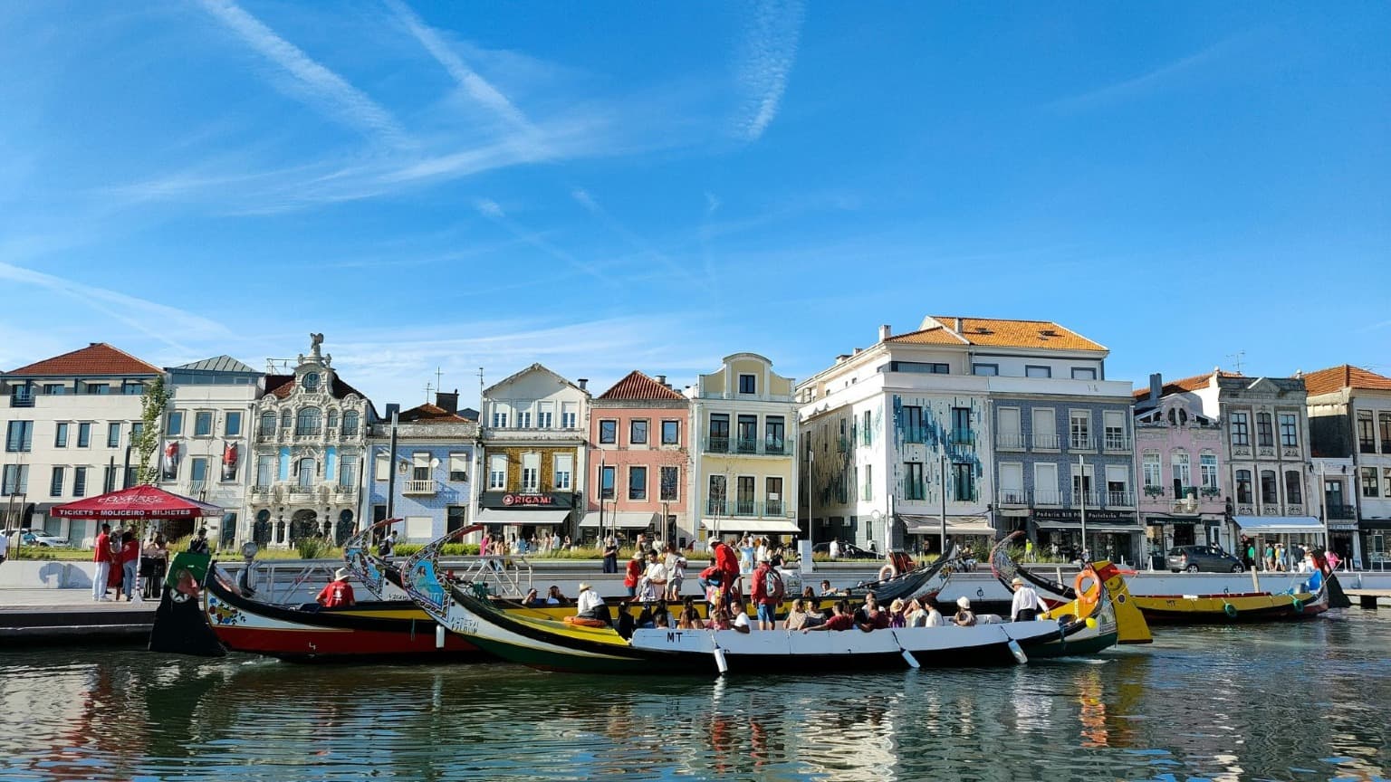 Visiting Aveiro: Canals, Salt Pans, and the Atlantic Ocean