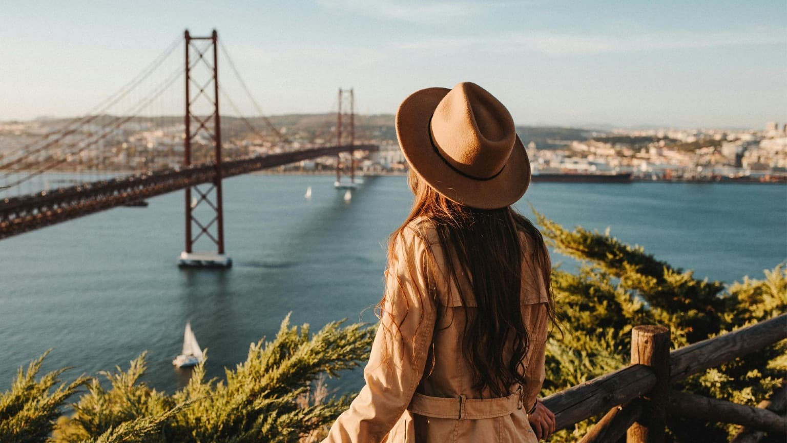 Tagus River in Lisbon: Best Things to Do, Walks & Boat Trips